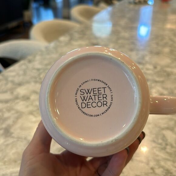 ✨ Light Pink Coffee Mug - “Does This Ring Make Me Look Engaged?” - Picture 3 of 5